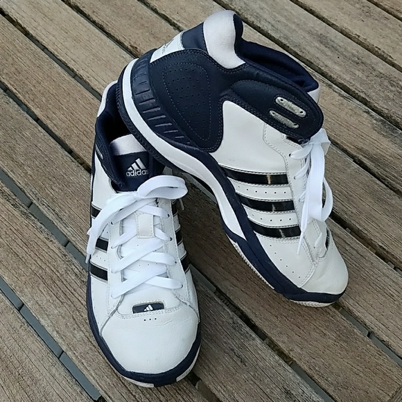 adidas clu 600